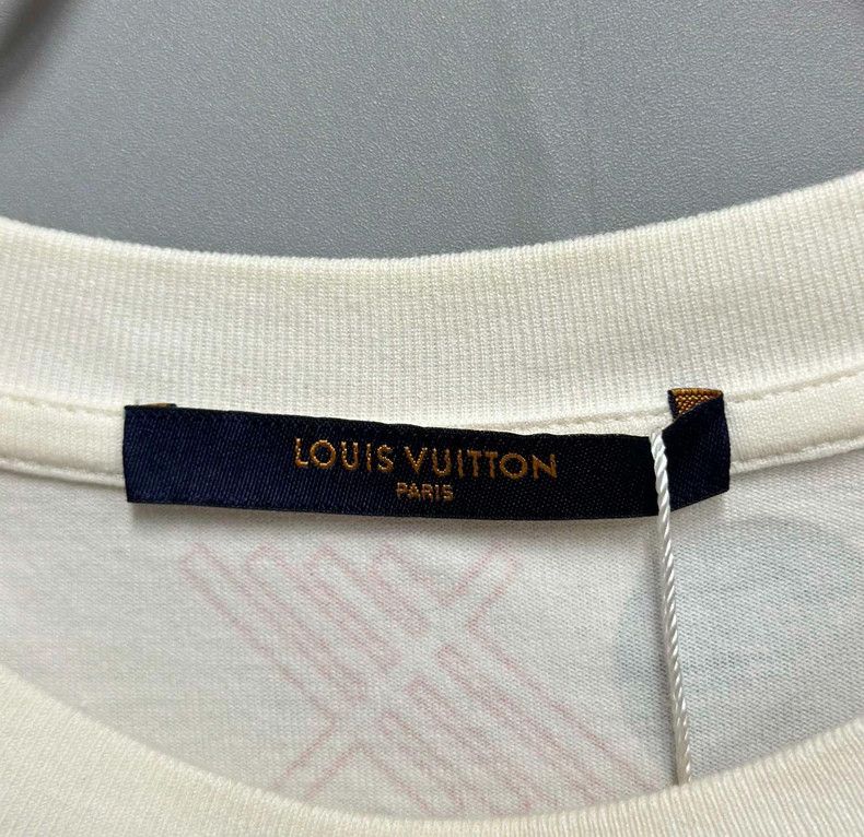 Louis Vuitton LV Logo Short Sleeve T-Shirt-yf Size US XL / EU 56 / 4 - 4 Thumbnail