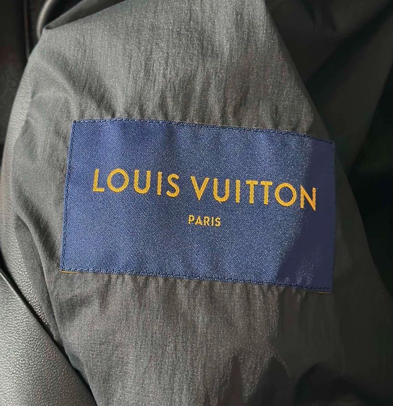 Louis Vuitton Louis Vuitton Color Changing Leather Jacket-yf Size US L / EU 52-54 / 3 - 8 Thumbnail
