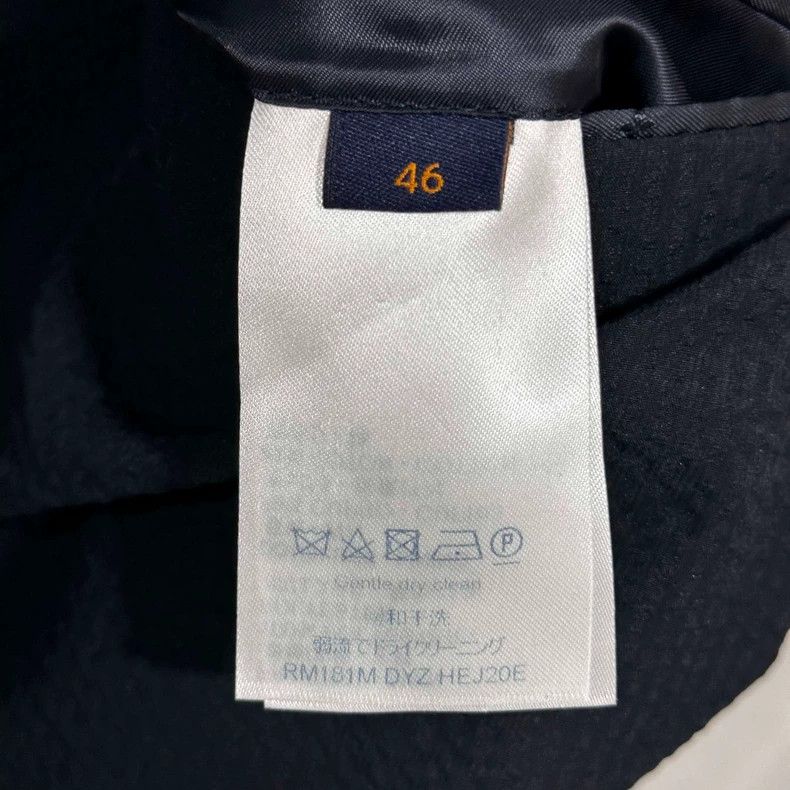 Louis Vuitton Black Textured Suit Jacket by Louis Vuitton-yf Size US L / EU 52-54 / 3 - 5 Thumbnail
