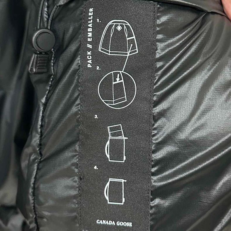 Canada Goose Canada Goose Classic Logo Down Vest-yf Size US M / EU 48-50 / 2 - 6 Thumbnail