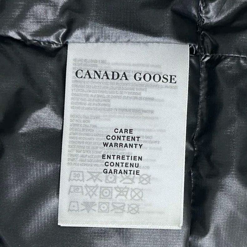 Canada Goose Canada Goose Classic Logo Down Vest-yf Size US M / EU 48-50 / 2 - 7 Thumbnail