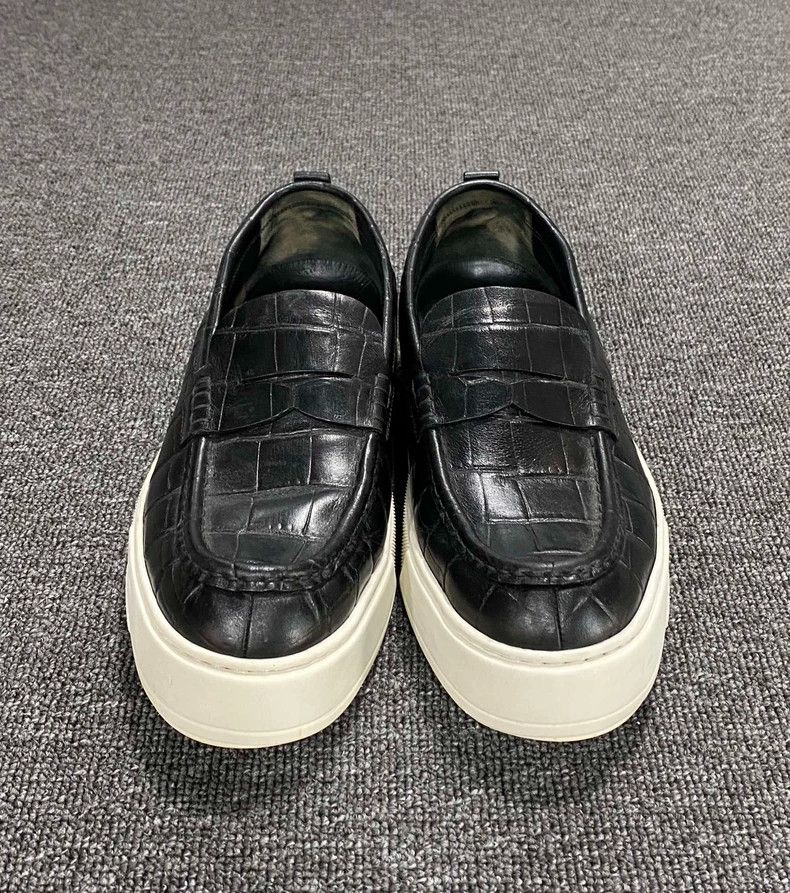 Louis Vuitton Louis Vuitton Leather Logo Slip-On Sneakers-yf Size US 10.5 / EU 43-44 - 4 Thumbnail