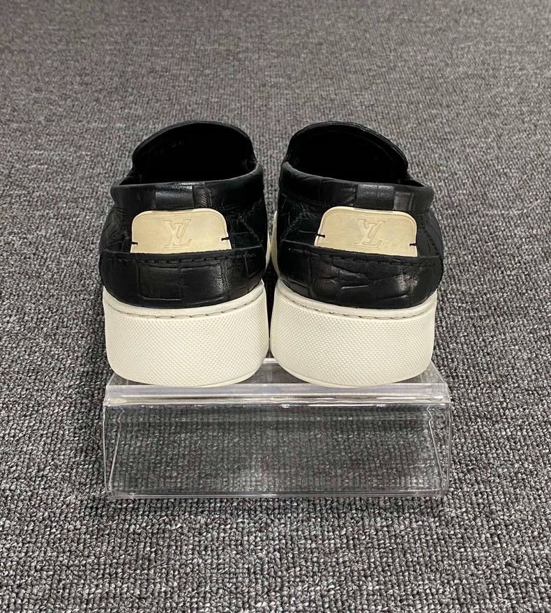 Louis Vuitton Louis Vuitton Leather Logo Slip-On Sneakers-yf Size US 10.5 / EU 43-44 - 5 Thumbnail