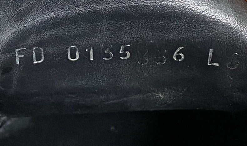 Louis Vuitton Louis Vuitton Leather Logo Slip-On Sneakers-yf Size US 10.5 / EU 43-44 - 7 Thumbnail