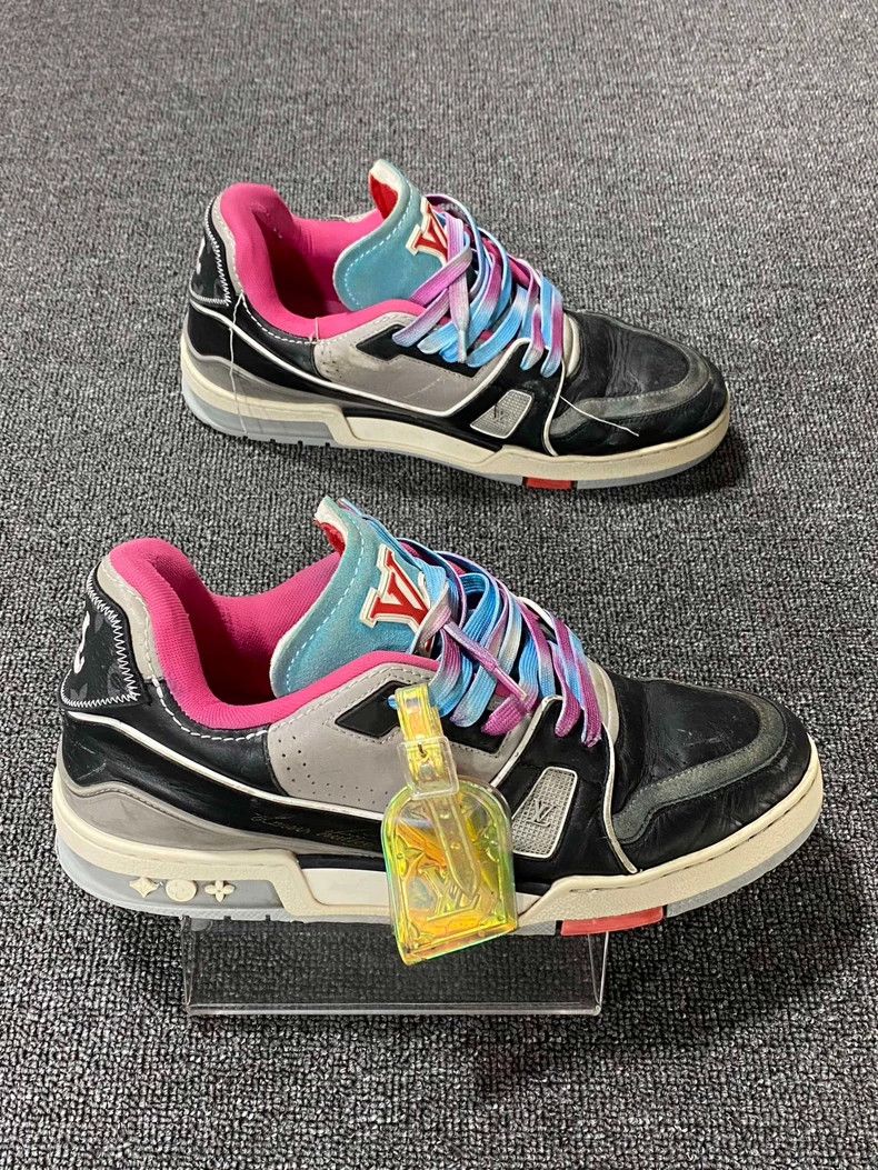 Louis Vuitton Louis Vuitton Black Pink Trainer Sneakers-yf Size US 9 / EU 42 - 3 Thumbnail