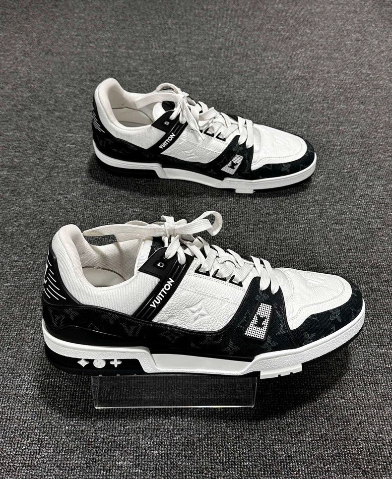Louis Vuitton Black and White Panda Trainer Shoes-yf Size US 11 / EU 44 - 3 Thumbnail