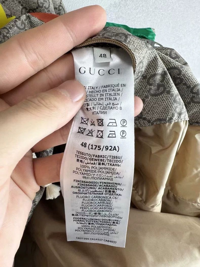 Gucci Gucci Full Print Windbreaker Jacket-yf Size US L / EU 52-54 / 3 - 4 Thumbnail