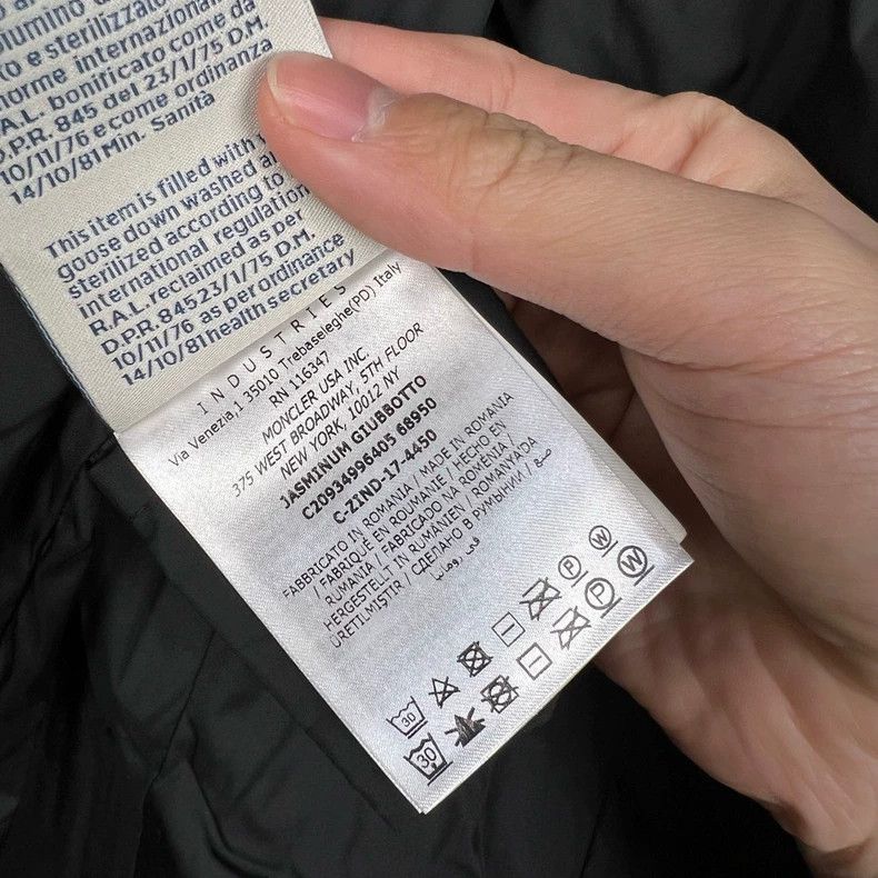 Moncler Moncler Jasminum Long Padded Coat-yf Size US XXS / EU 40 - 8 Thumbnail
