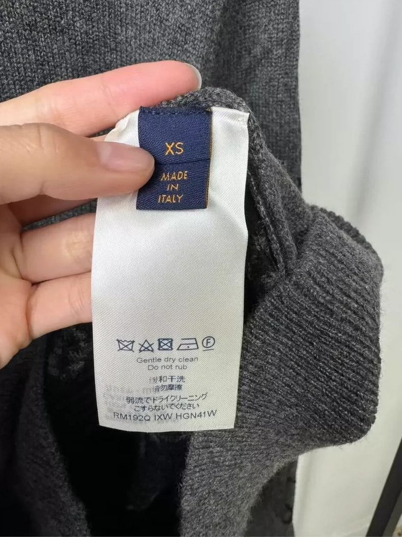 Louis Vuitton Louis Vuitton Gray Cashmere Sweater-yf Size US XS / EU 42 / 0 - 3 Thumbnail