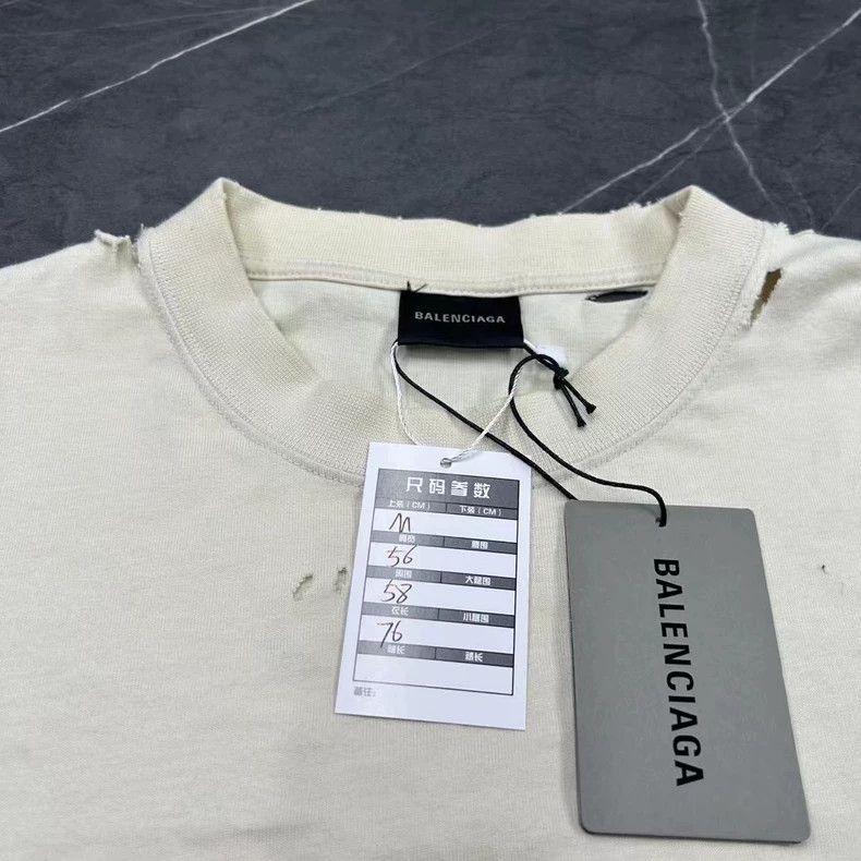 Balenciaga Balenciaga Beige Short Sleeve T-Shirt-yf Size US M / EU 48-50 / 2 - 3 Thumbnail