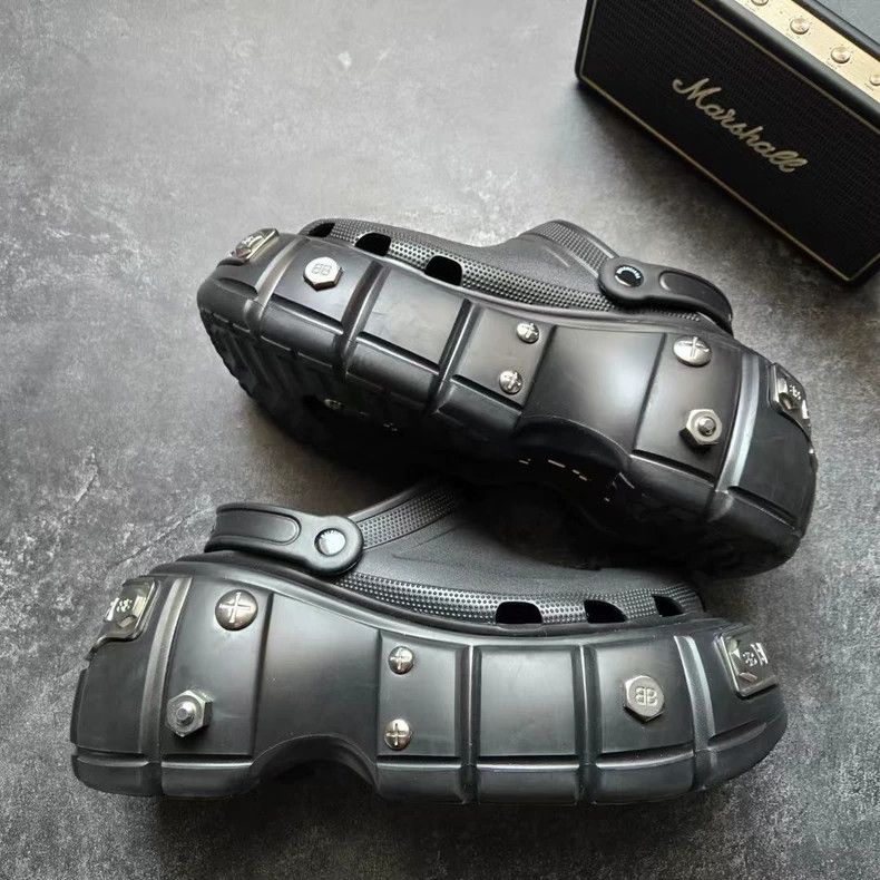 Balenciaga Balenciaga Crocs Thick Sole Clogs-yf Size US 11 / EU 44 - 2 Thumbnail