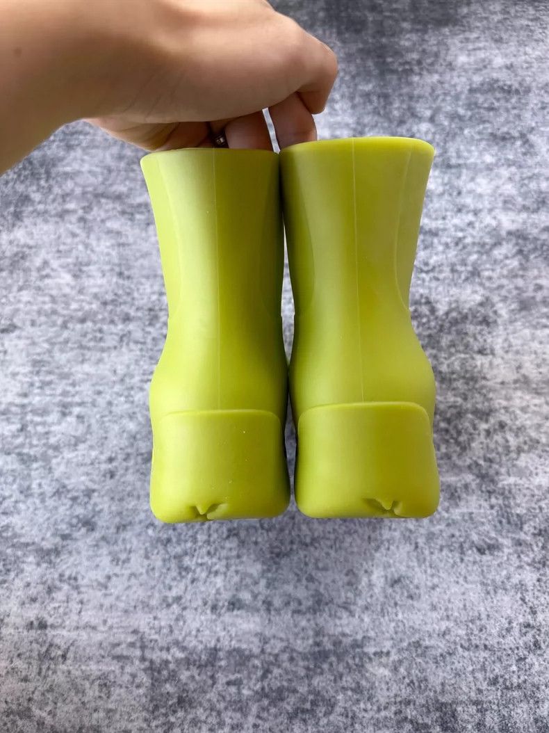 Bottega Veneta Bottega Veneta Green Rain Boots-yf Size US 5 / EU 37 - 5 Thumbnail