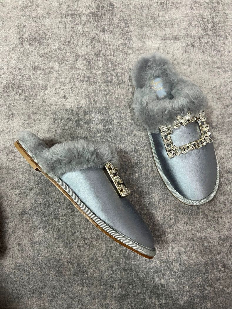 Roger Vivier Roger Vivier Plush Slide Slippers-yf Size US 5 / EU 37 - 2 Thumbnail