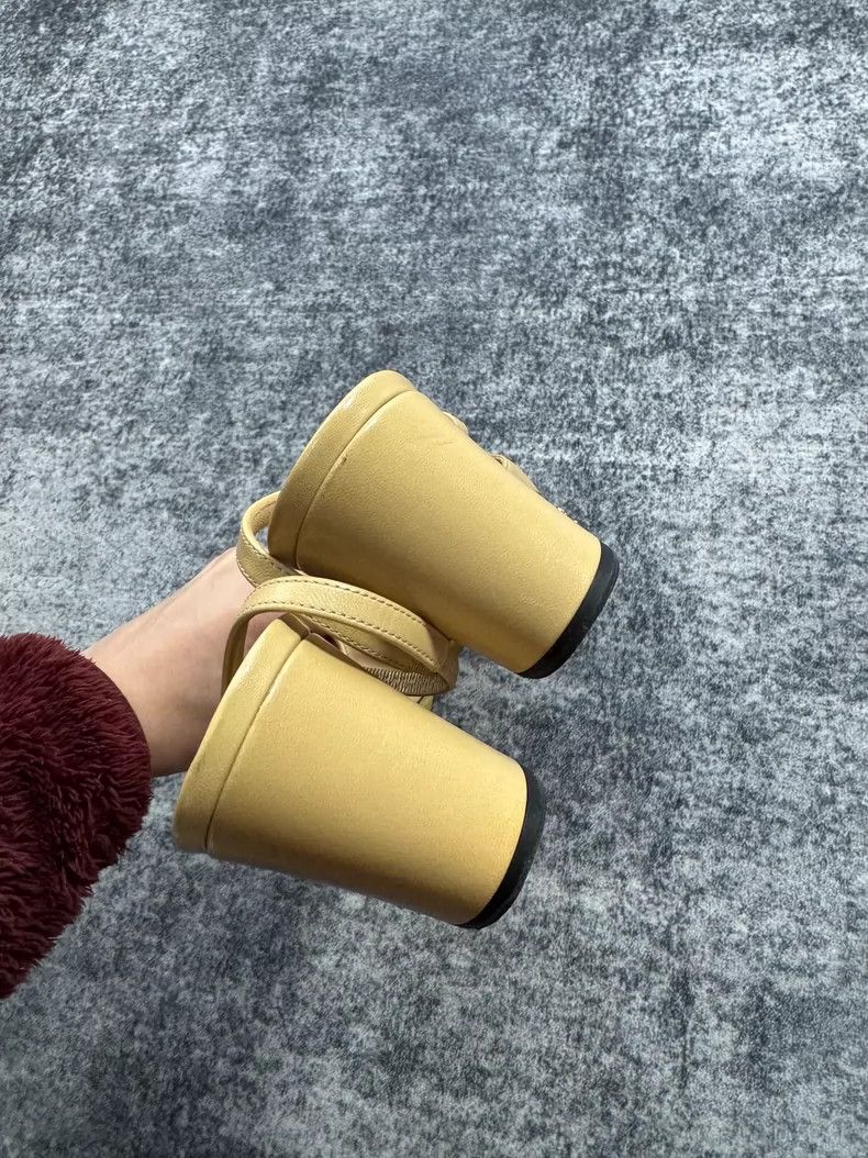 Chanel Chanel Beige and Black High Heels-yf Size US 8.5 / EU 41-42 - 3 Thumbnail