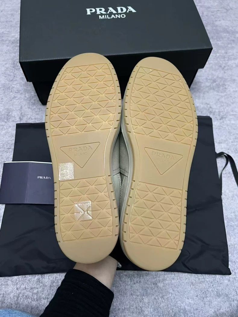 Prada Prada Casual Sneakers Size 7/41-yf Size US 7 / EU 40 - 8 Thumbnail