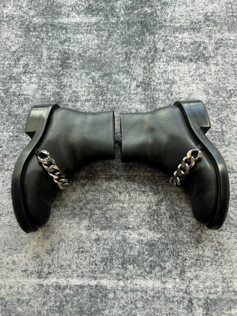 Givenchy Givenchy Black Chain Ankle Boots-yf Size US 6.5 / EU 39-40 - 3 Thumbnail