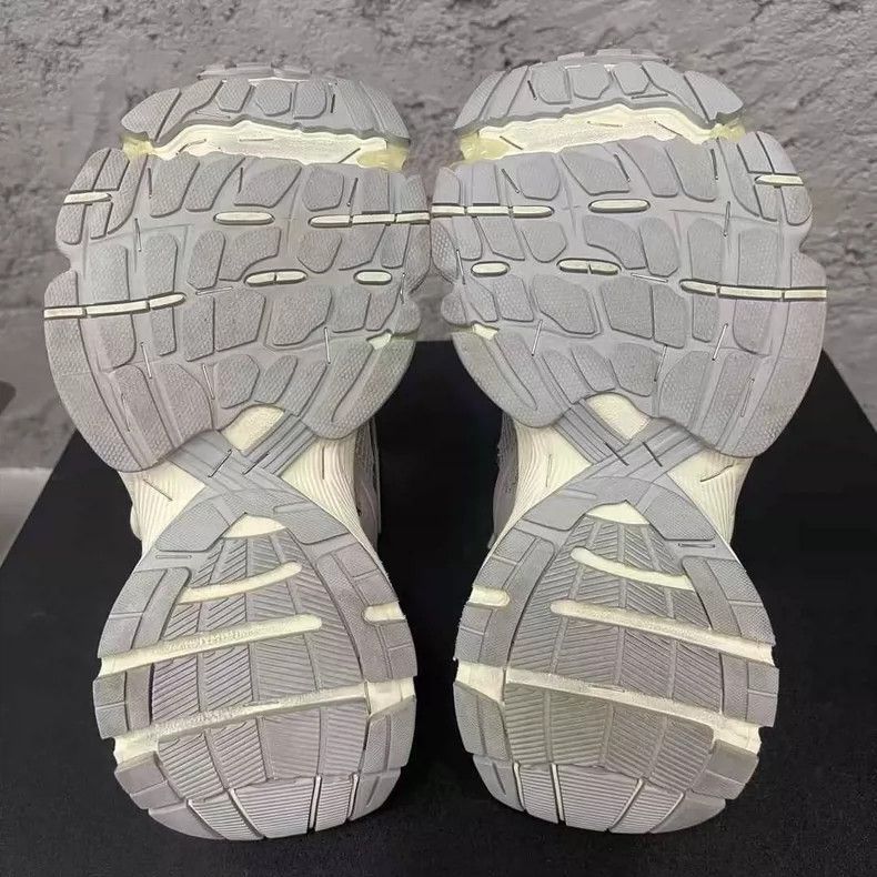 Balenciaga Balenciaga Gray White Dad Sneakers-yf Size US 5 / EU 37 - 7 Thumbnail