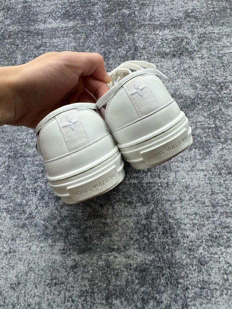 Louis Vuitton Louis Vuitton White Logo Canvas Sneakers-yf Size US 5.5 / EU 38 - 5 Thumbnail