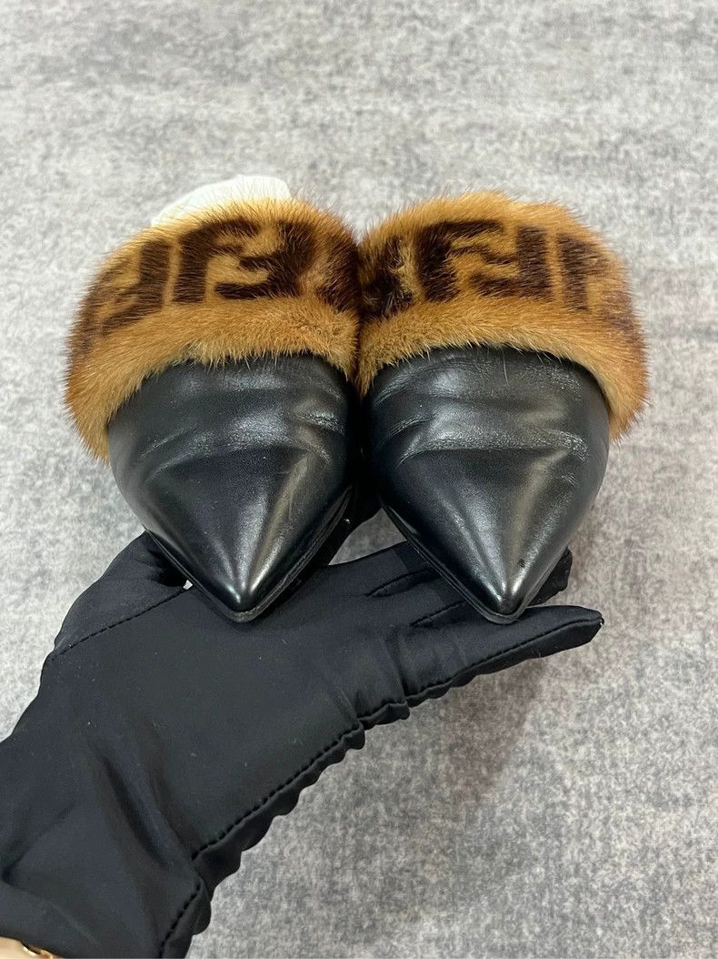 Fendi Fendi Fur Slippers Size 36.5 Brand New-yf Size US 6.5 / EU 39-40 - 4 Thumbnail