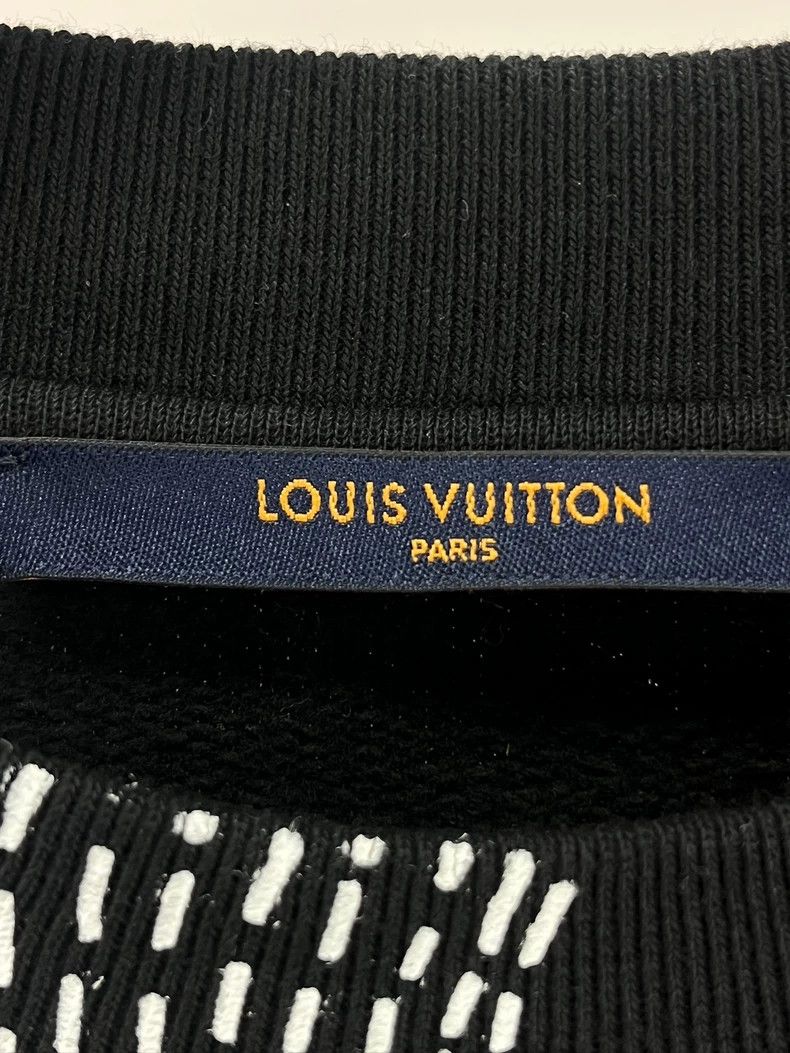 Louis Vuitton Louis Vuitton Black Sweatshirt with Pattern-yf Size US S / EU 44-46 / 1 - 6 Thumbnail