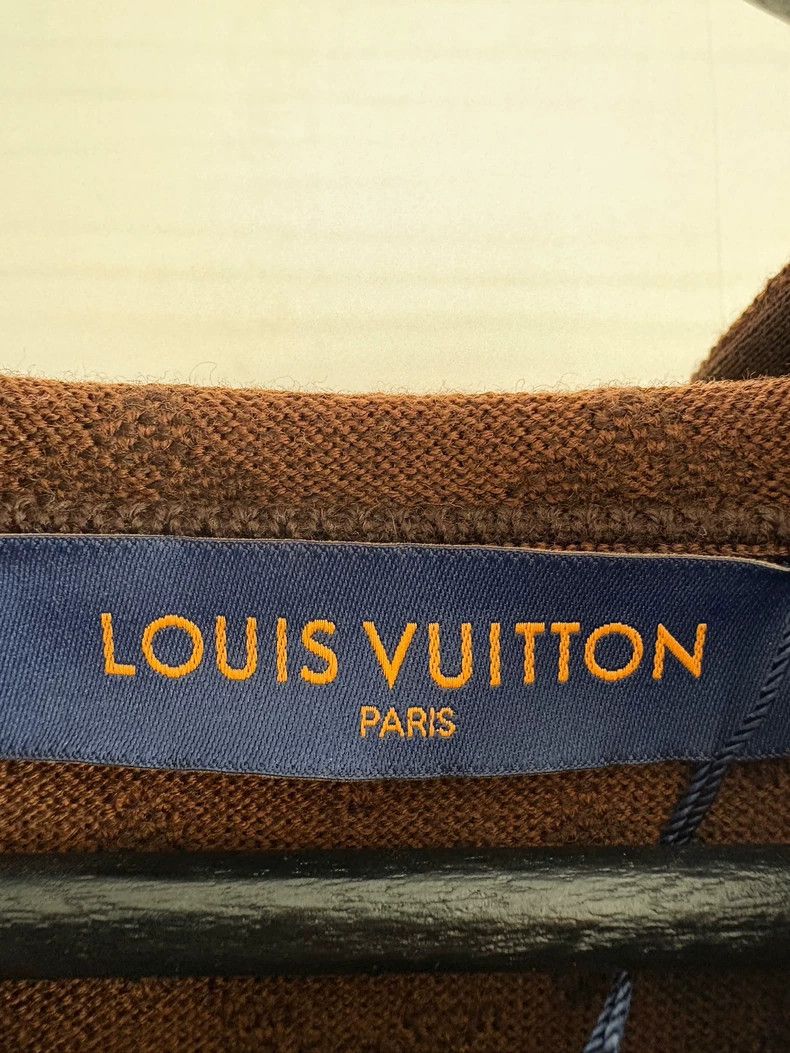 Louis Vuitton Louis Vuitton Brown Wool Hoodie Size XL-yf Size US XL / EU 56 / 4 - 5 Thumbnail