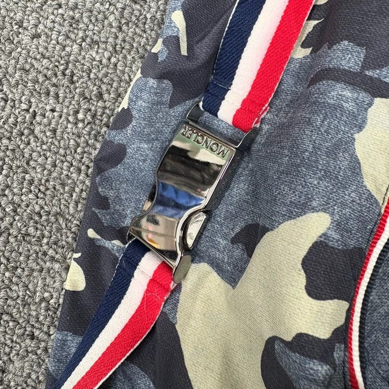 Moncler Moncler Blue Camouflage Windbreaker Jacket-yf Size US M / EU 48-50 / 2 - 5 Thumbnail