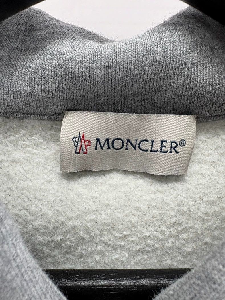 Moncler Moncler Grey Logo Embroidered Zip-Up Jacket-yf Size US L / EU 52-54 / 3 - 7 Thumbnail