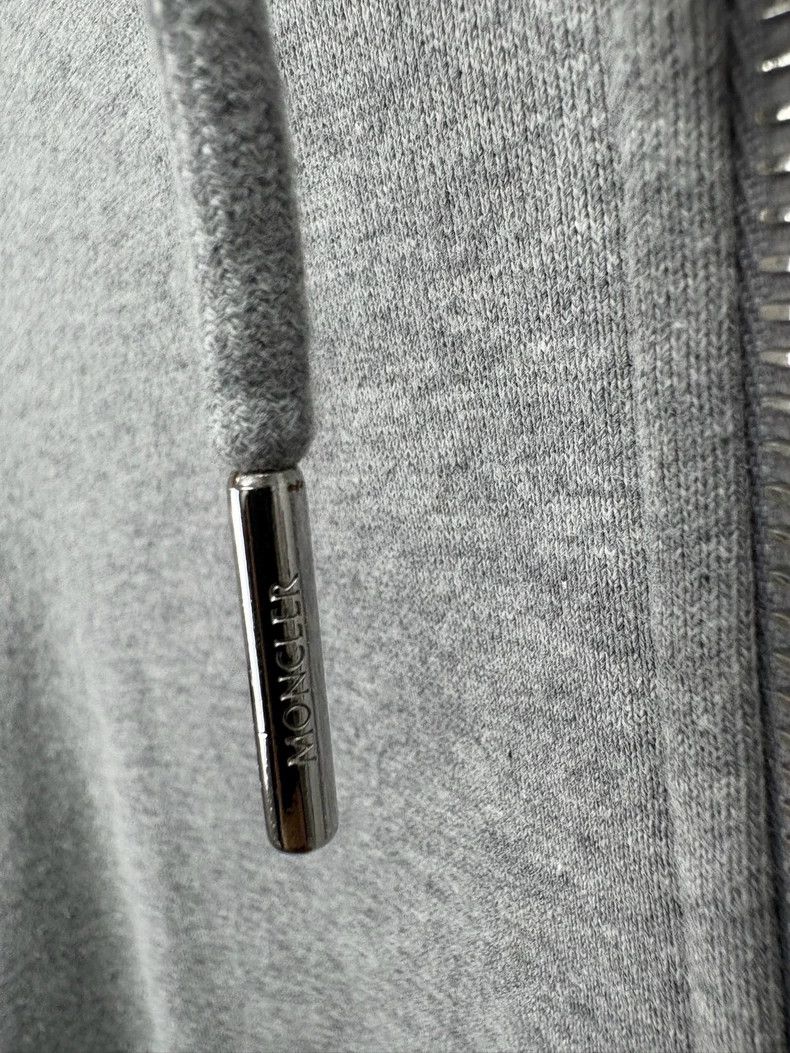 Moncler Moncler Grey Logo Embroidered Zip-Up Jacket-yf Size US L / EU 52-54 / 3 - 5 Thumbnail