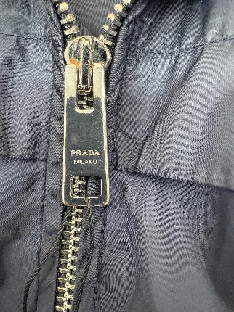 Prada Prada Navy Triangular Logo Hooded Jacket-yf Size US L / EU 52-54 / 3 - 4 Thumbnail