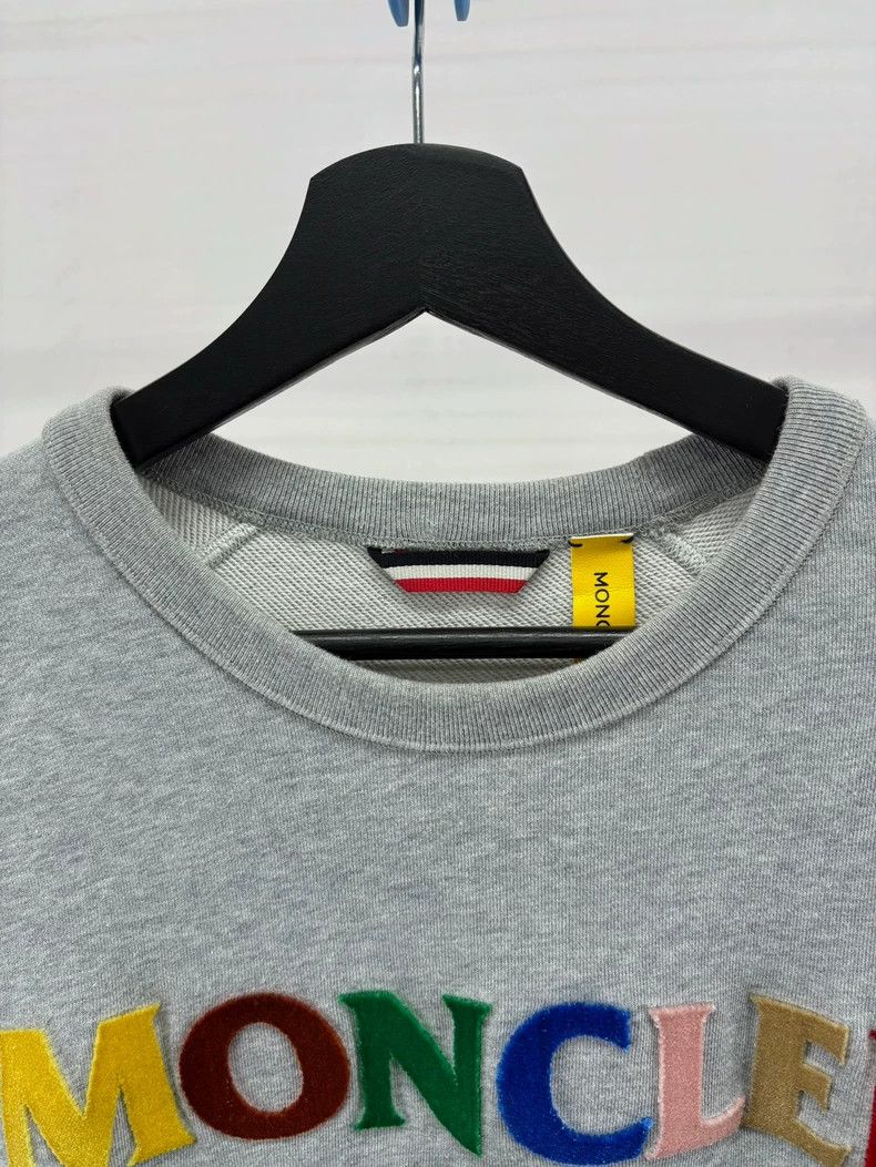 Moncler Genius Moncler Genius Gray Logo Sweatshirt Size L-yf Size US L / EU 52-54 / 3 - 6 Thumbnail
