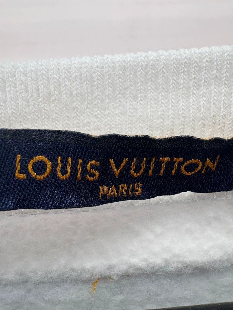 Louis Vuitton Louis Vuitton White Hoodie in 4XL Size-yf Size US XXL / EU 58 / 5 - 6 Thumbnail