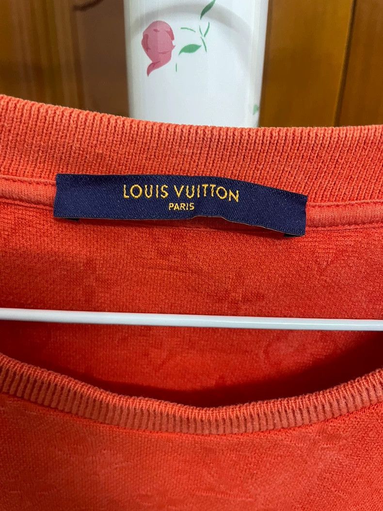 Louis Vuitton Louis Vuitton Red Short Sleeve Logo Shirt-yf Size US L / EU 52-54 / 3 - 2 Thumbnail