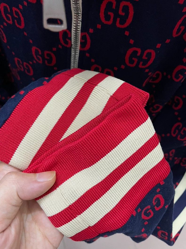 Gucci Gucci Logo Jacket Size S-yf Size US S / EU 44-46 / 1 - 3 Thumbnail
