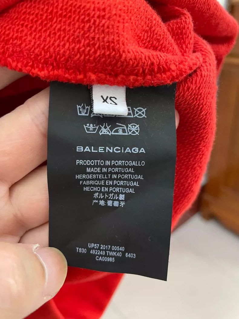 Balenciaga Balenciaga Red Logo Hoodie with Minor Flaws-yf Size US XS / EU 42 / 0 - 4 Thumbnail