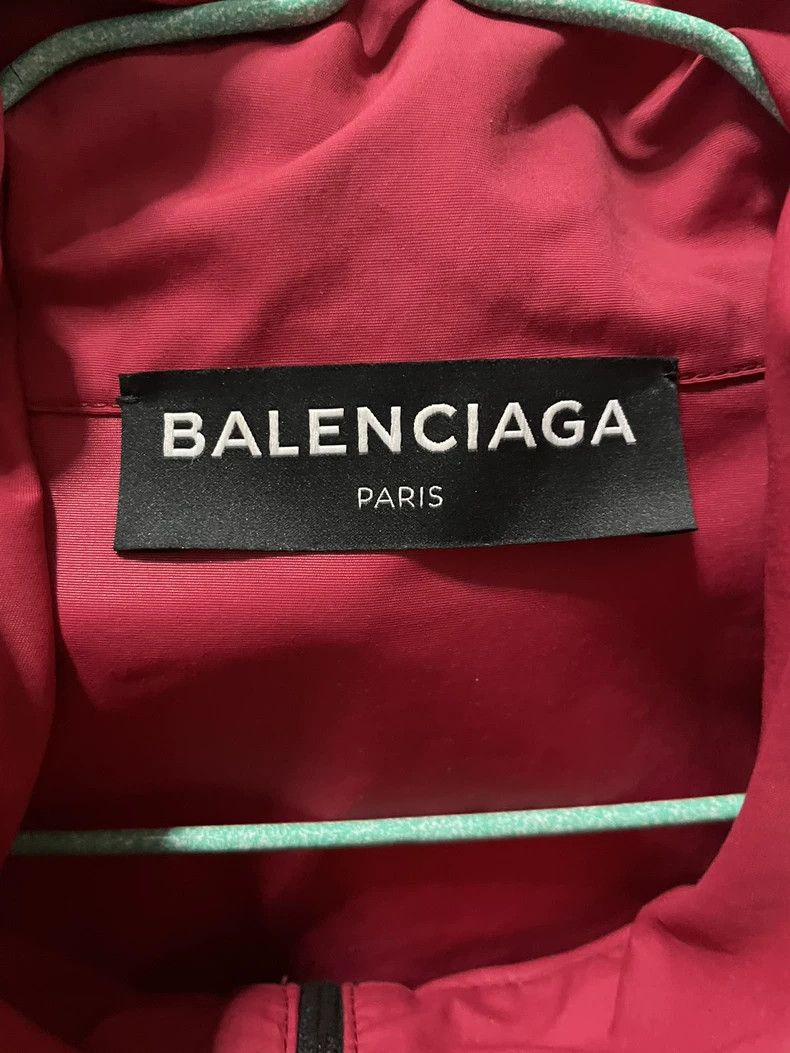 Balenciaga Balenciaga Logo Windbreaker Jacket-yf Size US M / EU 48-50 / 2 - 3 Thumbnail
