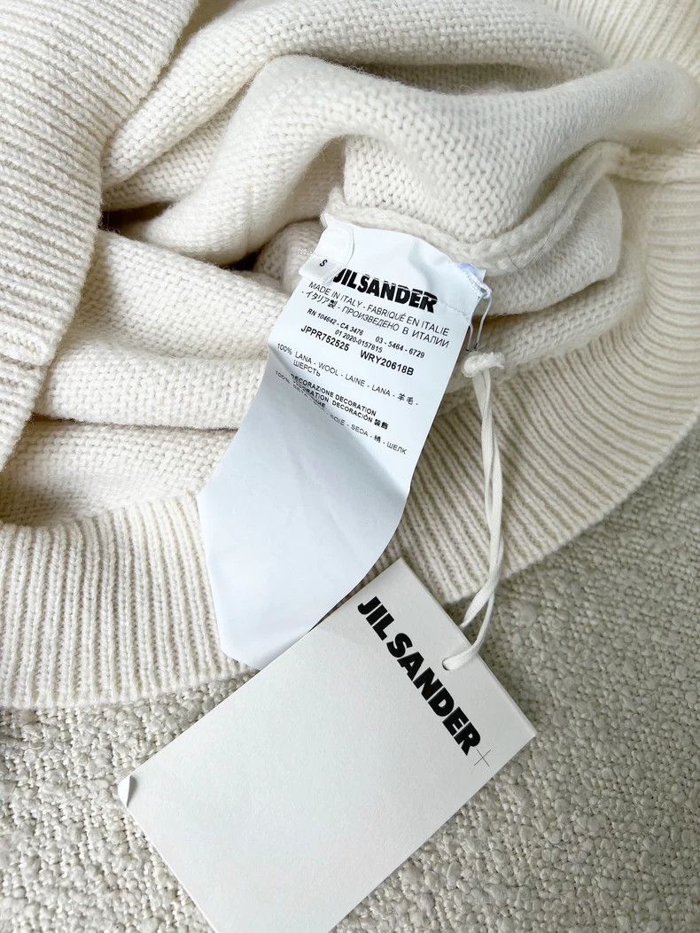 Jil Sander Jil Sander White Knit Sweater with Design-yf Size US S / EU 44-46 / 1 - 5 Thumbnail