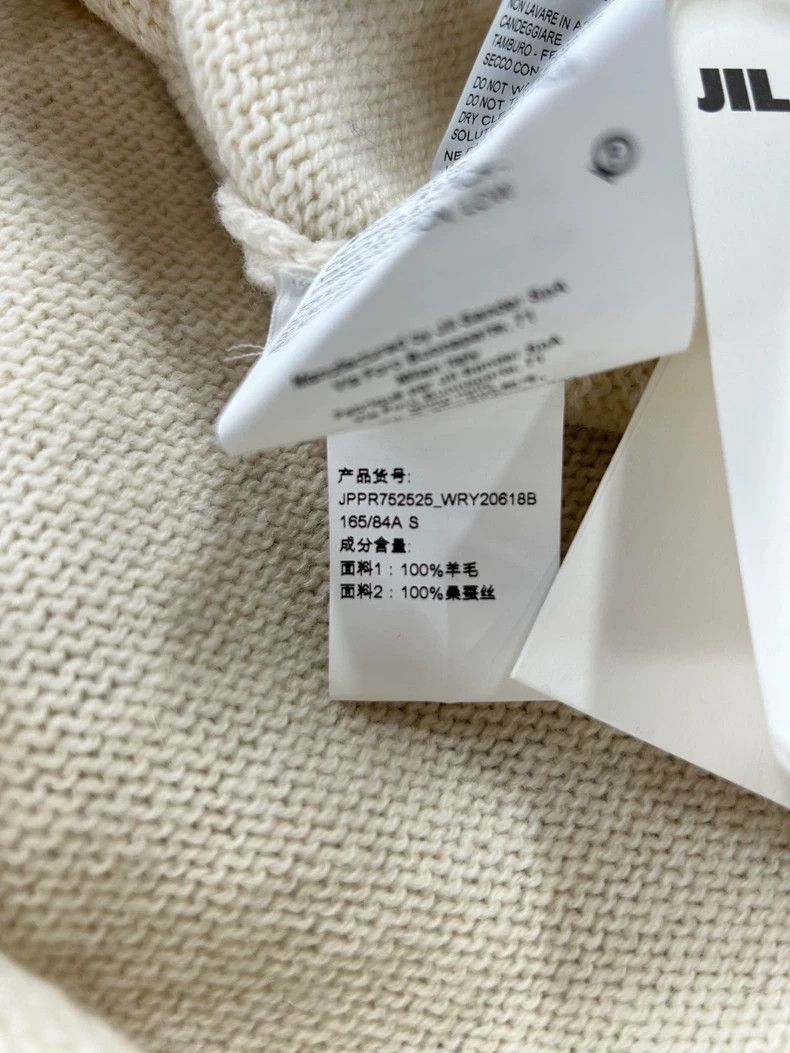 Jil Sander Jil Sander White Knit Sweater with Design-yf Size US S / EU 44-46 / 1 - 8 Thumbnail