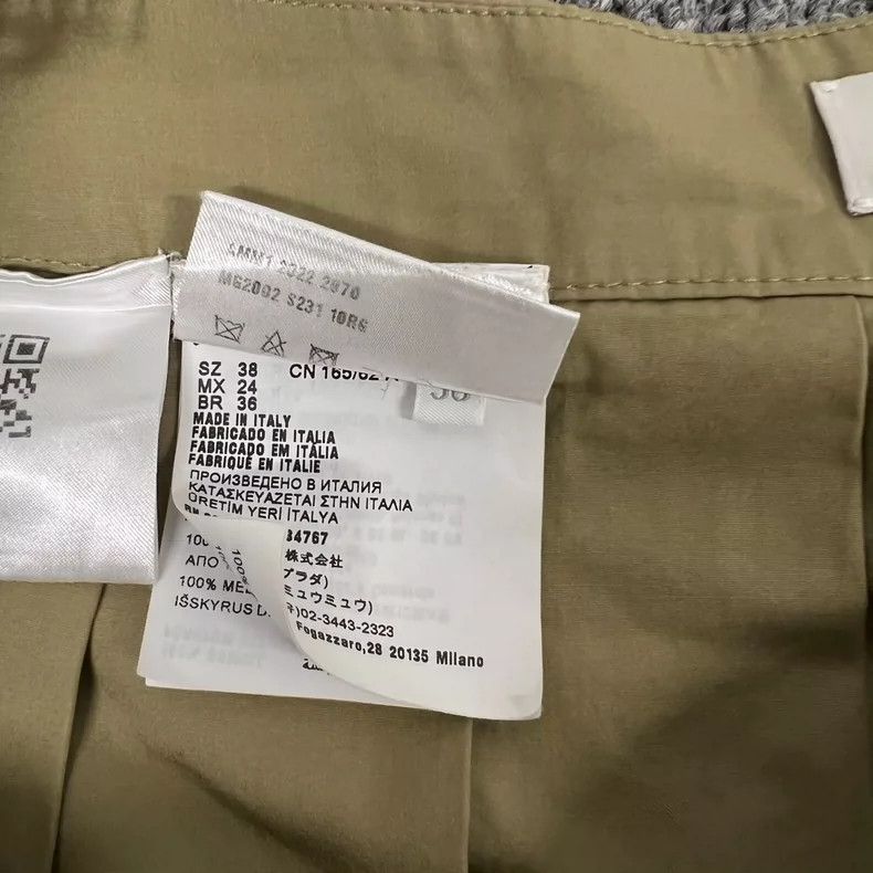 Miu Miu Miumiu Embroidered Logo Pleated Skirt Khaki-yf Size US 38 / EU 54 - 6 Thumbnail