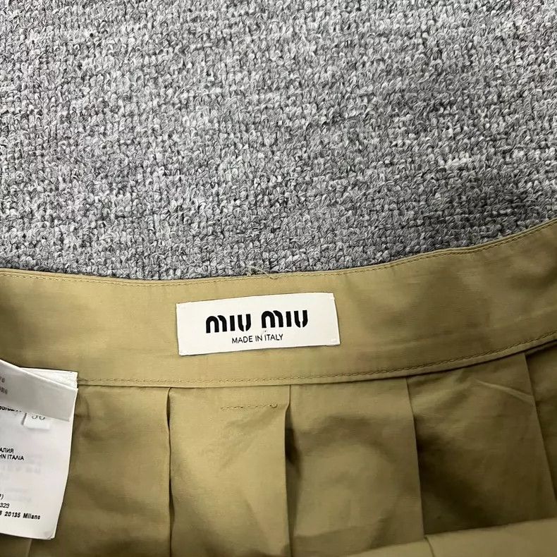 Miu Miu Miumiu Embroidered Logo Pleated Skirt Khaki-yf Size US 38 / EU 54 - 5 Thumbnail