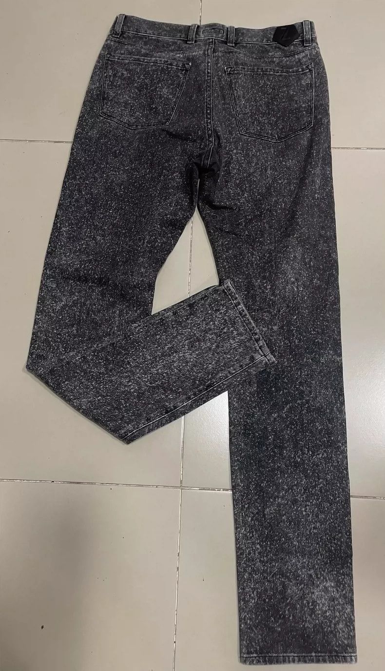 Ermenegildo Zegna Ermenegildo Zegna Washed Casual Denim Pants-yf Size US 31 - 2 Thumbnail