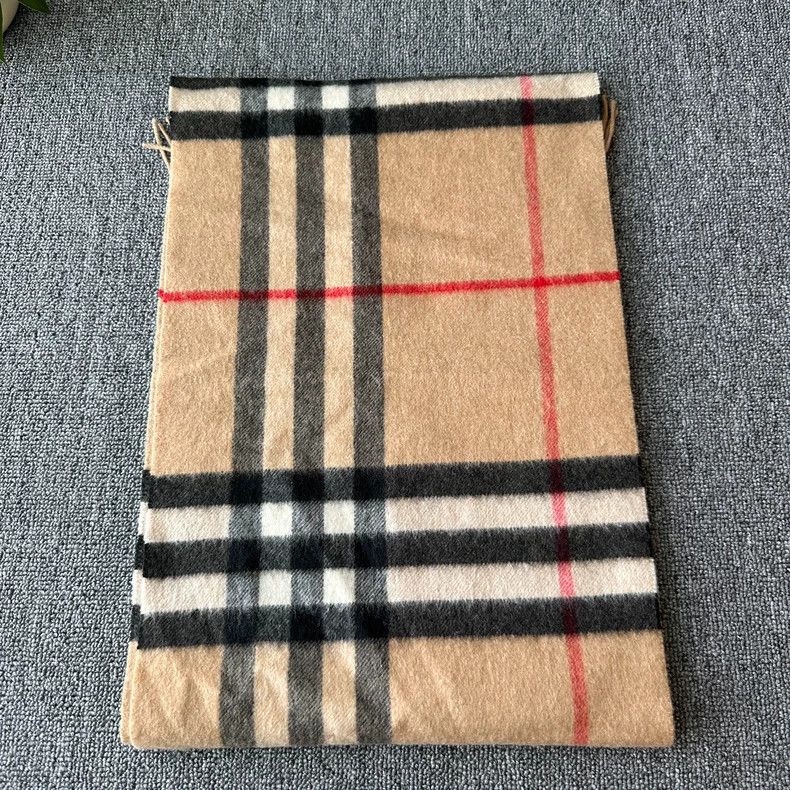 Burberry Burberry Fringe Plaid Cashmere Scarf-yf Size ONE SIZE - 2 Thumbnail