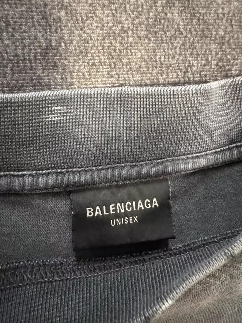 Balenciaga Balenciaga Long Sleeve Tee with Snow Wash-yf Size US M / EU 48-50 / 2 - 3 Thumbnail