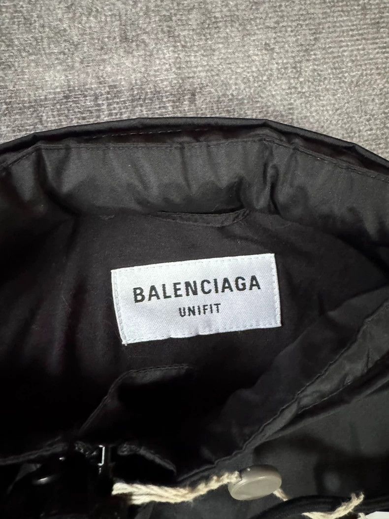 Balenciaga Balenciaga The Simpsons Jacket in XS Size-yf Size US XS / EU 42 / 0 - 3 Thumbnail