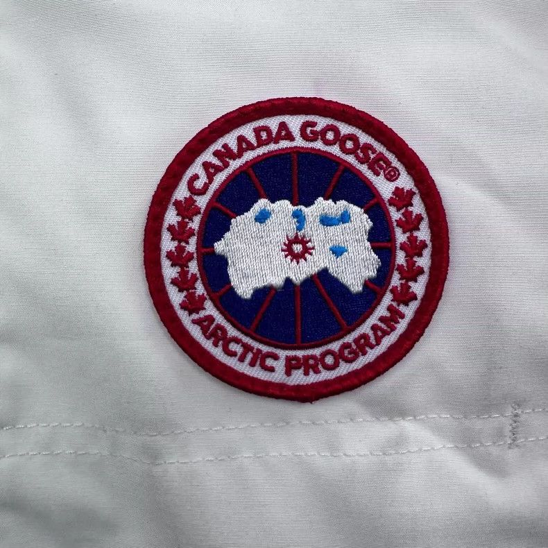 Canada Goose Canada Goose Expedition Parka with Fur Collar-yf Size US S / EU 44-46 / 1 - 3 Thumbnail