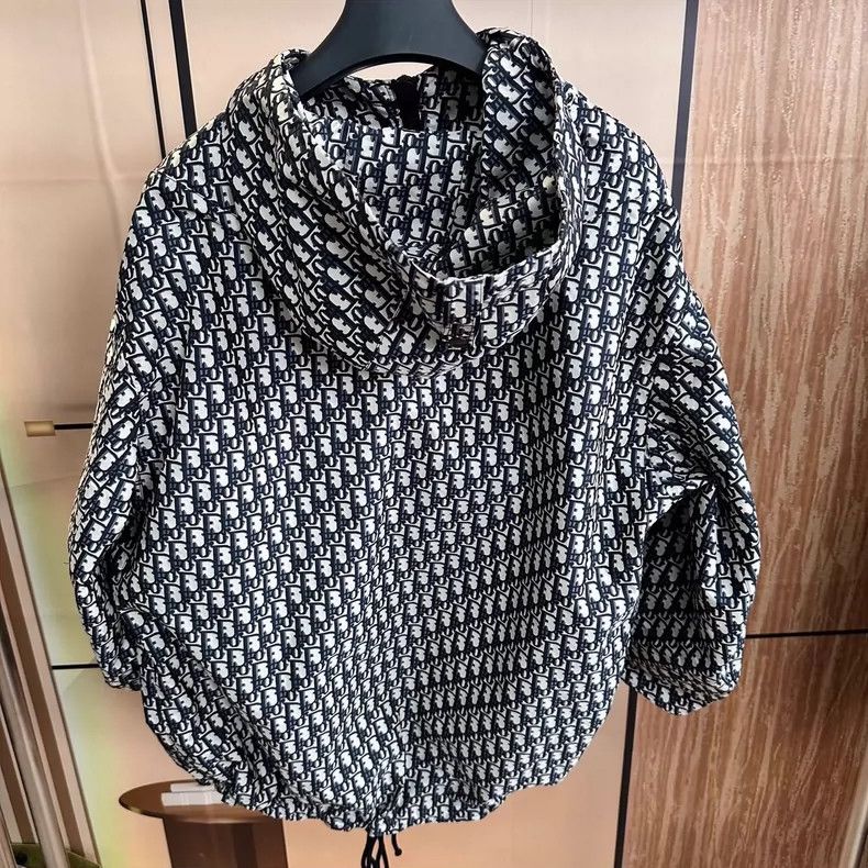 Dior Dior Full Print Logo Hooded Jacket-yf Size US XS / EU 42 / 0 - 2 Thumbnail