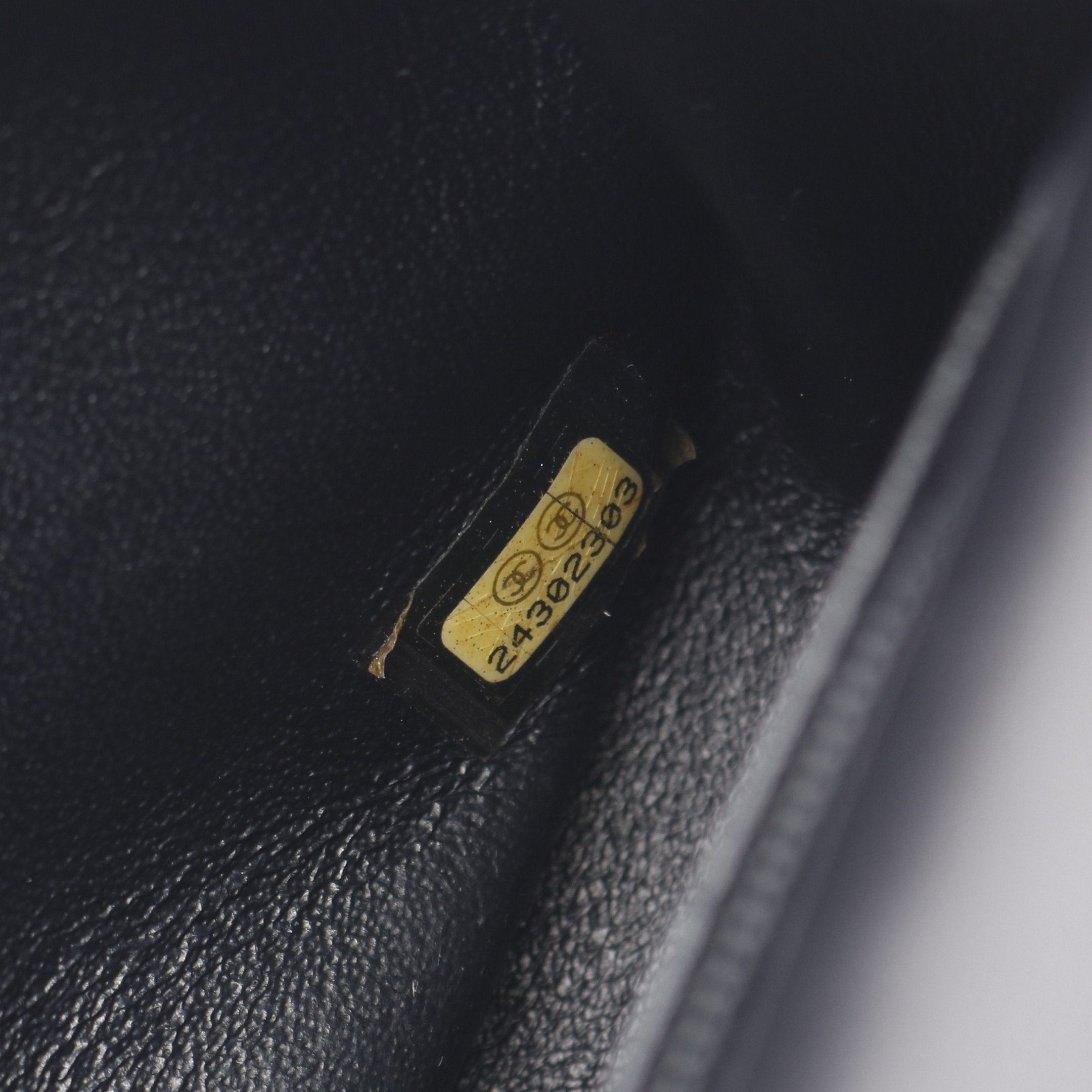 Chanel Chanel Chevron V-Stitch Chain Shoulder Bag Lambskin Black Gold Hardware Size ONE SIZE - 5 Thumbnail