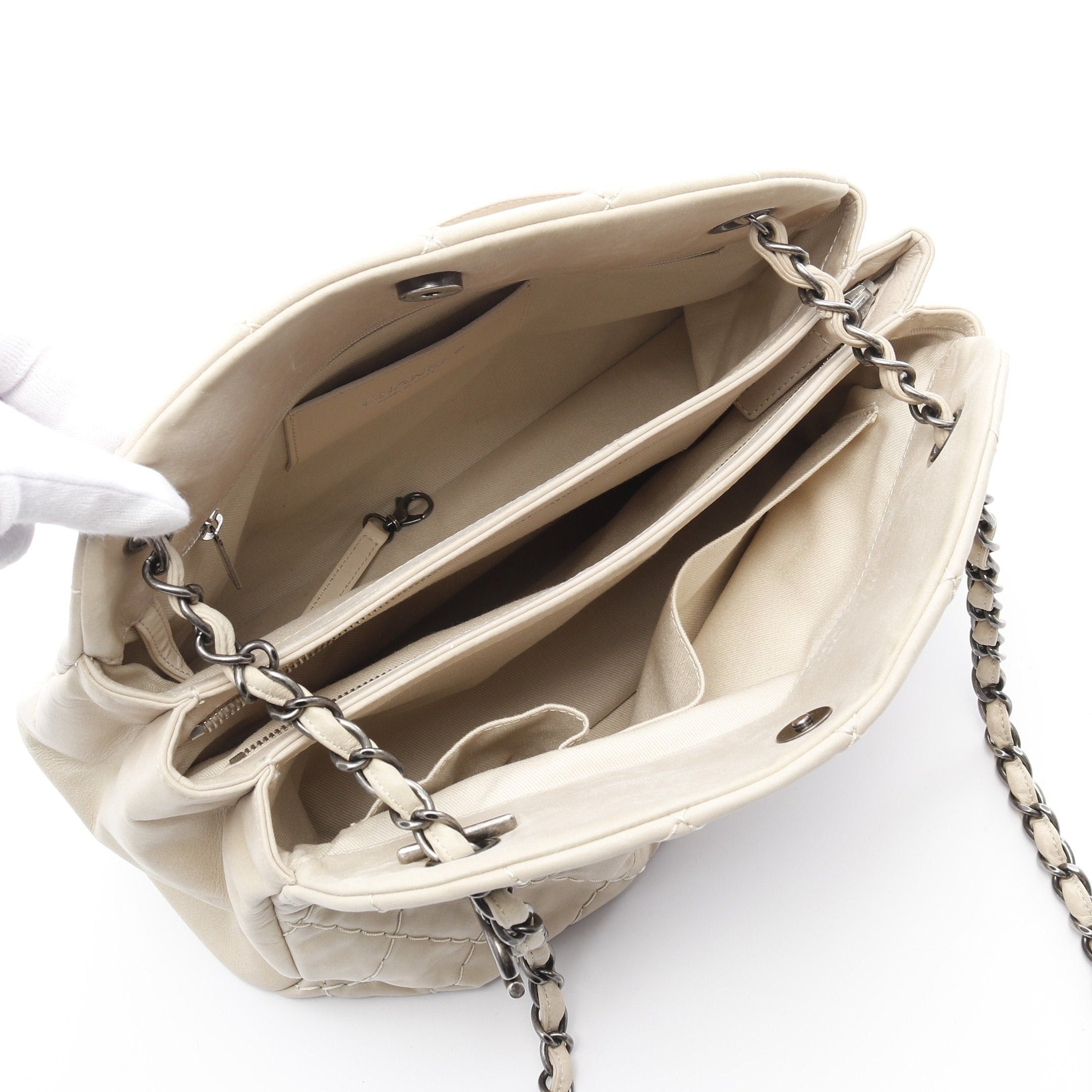 Chanel Chanel Mademoiselle Bowling Bag On The Road Chain Shoulder Velvet Calfskin Ivory Silver Hardware Size ONE SIZE - 3 Thumbnail