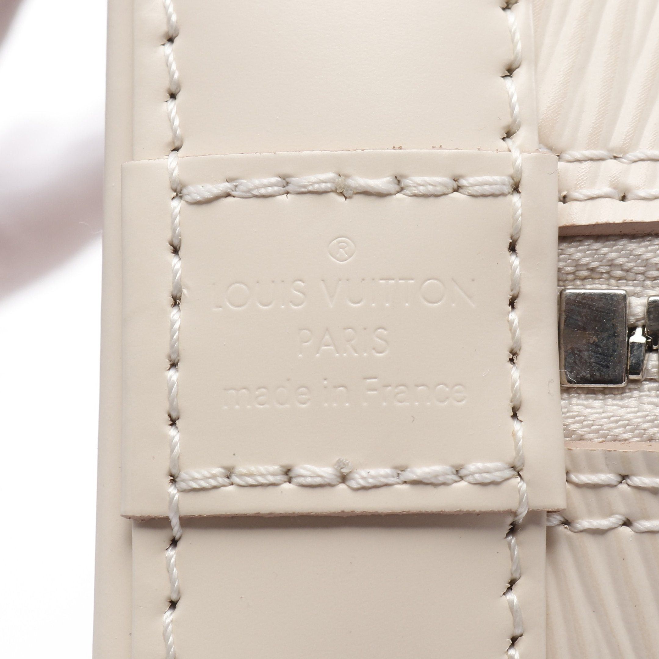 Louis Vuitton Louis Vuitton Alma Bb Epi Quartz Handbag Leather Ivory Size ONE SIZE - 4 Thumbnail
