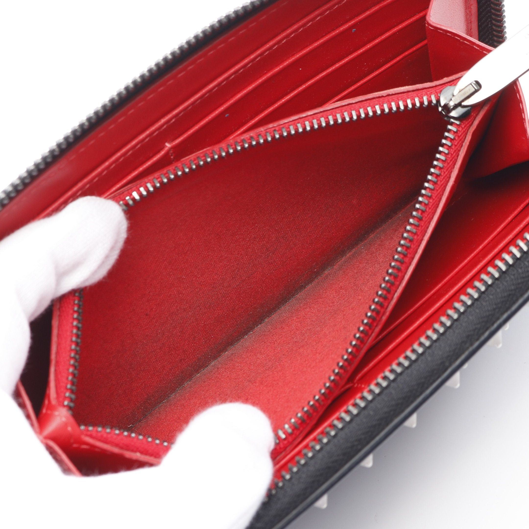 Christian Louboutin Christian Louboutin Panettone Round Zipper Long Wallet Leather Black Spike Studs Size ONE SIZE - 5 Thumbnail