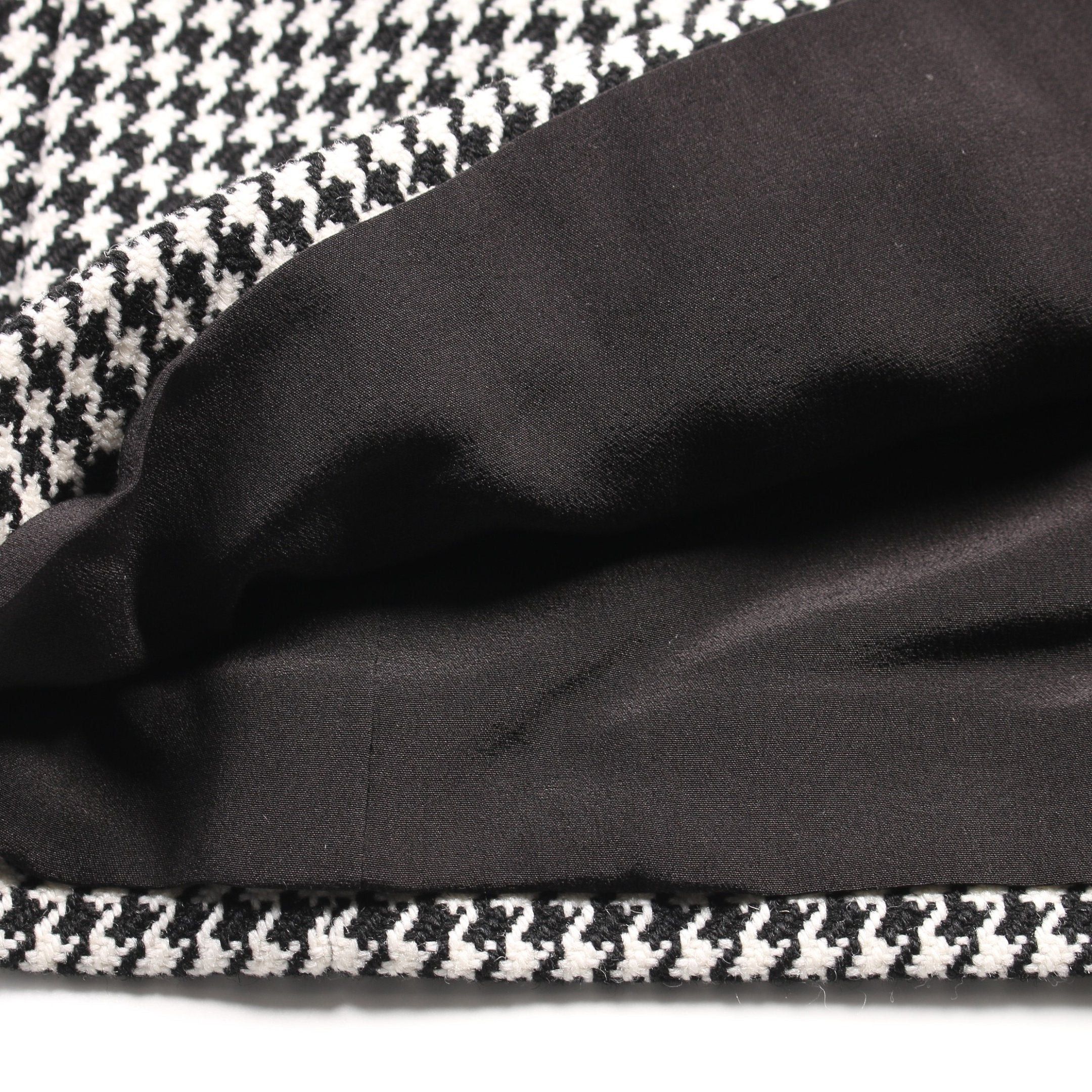 Dior Dior Bee Embroidery One Piece High Neck No Sleeve Houndstooth Wool Nylon White Black Size ONE SIZE - 9 Thumbnail